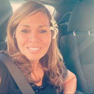 Meet your Posher, Kuini